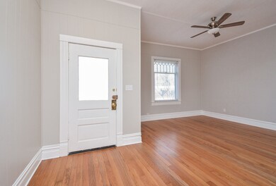 1040 Columbia St unit A, Houston, TX 77008 - photo 4