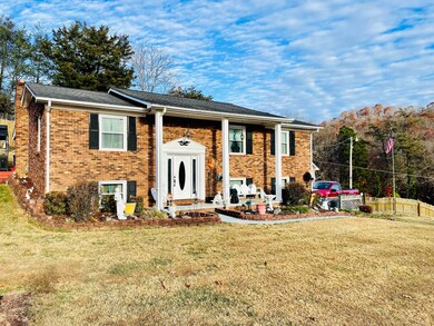 215 N 4th St, Watauga, TN 37694 - photo 4