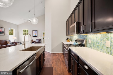 10505 Blazing Star Loop, Bristow, VA 20136 - photo 7