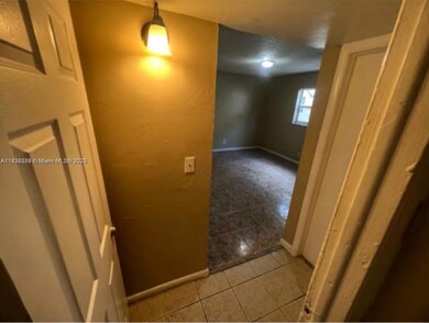 624 SW 16th Ave unit C, Fort Lauderdale, FL 33312 - photo 5