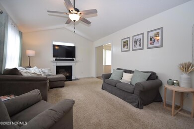 2362 Wedgewood Dr, Winterville, NC 28590 - photo 3