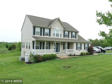 496 Pinnacle Dr, Bunker Hill, WV 25413 - photo 2