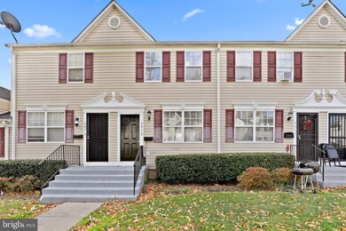 6878 Hawthorne St, Hyattsville, MD 20785 - photo 2