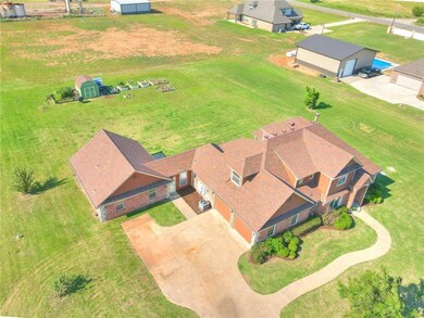 2155 NW 238th St, Edmond, OK 73025 - photo 4