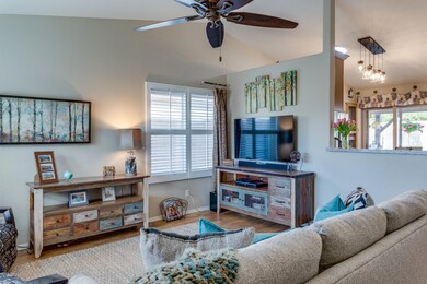 04_20633_N_102nd_Ln__04_mls