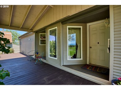 25700 SW Valley View Ln, Sheridan, OR 97378 - photo 2