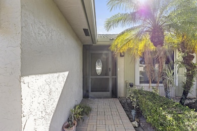 7974 Cloverfield Cir, Boca Raton, FL 33433 - photo 4