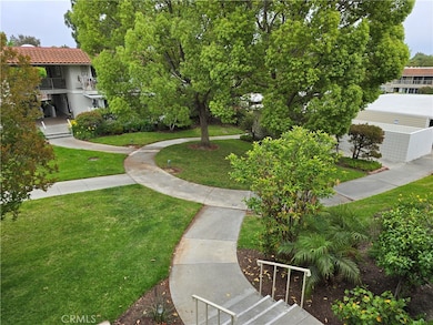 827 Via Alhambra unit P, Laguna Woods, CA 92637 - photo 4