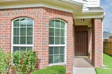 7831 Koloa River Ct, Houston, TX 77040 - photo 2