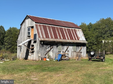 1107 Hickory Ln, Quakertown, PA 18951 - photo 4