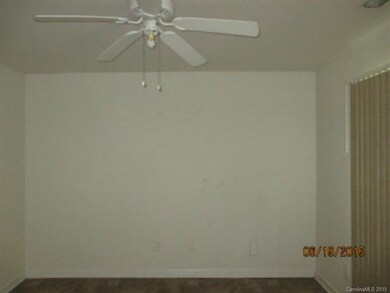 Living Room Unit 1