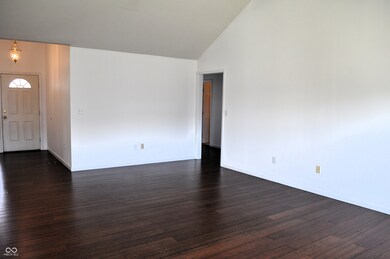 3513 Berkdale Dr, Columbus, IN 47203 - photo 3