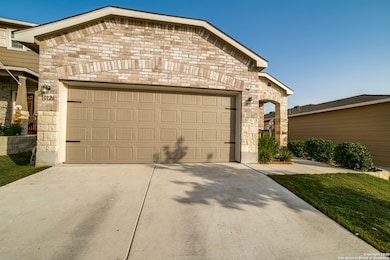 10126 Castello Canyon, San Antonio, TX 78254 - photo 2