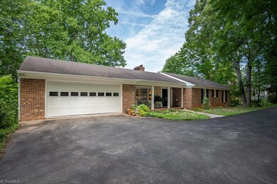 1155 Westover Terrace, Asheboro, NC 27205 - photo 3