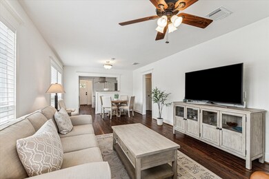 1141 W Melwood St, Houston, TX 77009 - photo 3