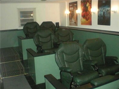 22 Sparrow Ln, Warwick, RI 02889 - photo 6