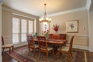 Entertain in grogeous formal dining room, picture 