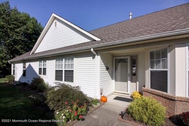 2402 Torrington Dr, Toms River, NJ 08755 - photo 5