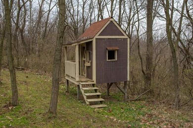 Play House (Custom)