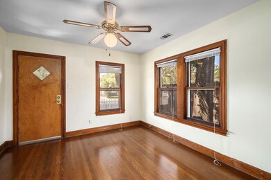 209 E 25th St, Houston, TX 77008 - photo 4