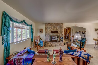 1055 E Paseo Encino__006