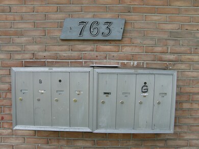 P9233297