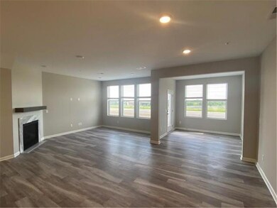 Open Flow Between Gathering Room to Sunroom