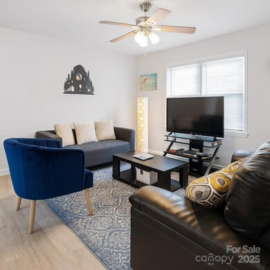 4101 Atmore St, Charlotte, NC 28205 - photo 4