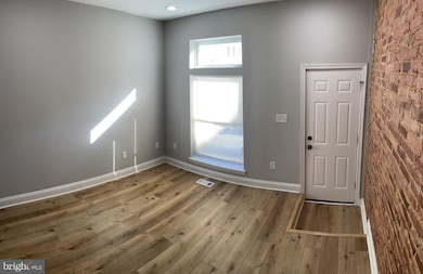 2520 E Eager St, Baltimore, MD 21205 - photo 2