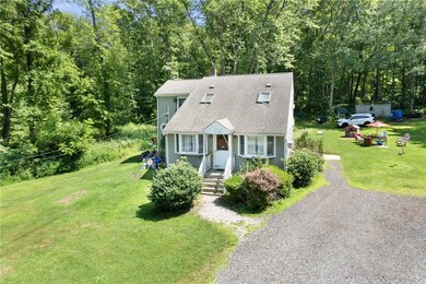 12 Keough St, Woonsocket, RI 02895 - photo 2