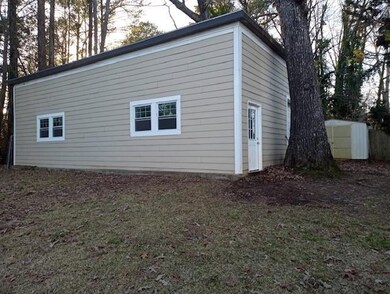 View of home's exterior
