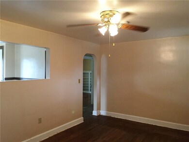 311 Columbus Ave, Pawtucket, RI 02861 - photo 5