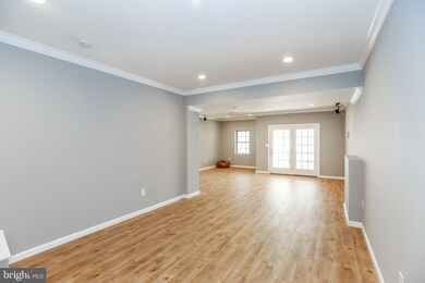 13411 Windy Meadow Ln, Silver Spring, MD 20906 - photo 2