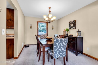 40 Cherry Tree Cir, Howell, NJ 07731 - photo 6