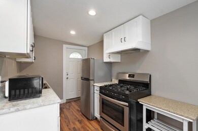 1207 West Elm St-14