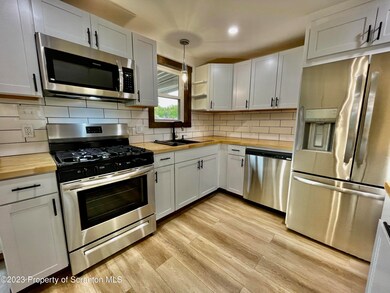 827 Raines St, Scranton, PA 18509 - photo 5