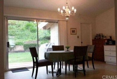Kitchen Breakfast Area