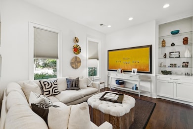 304 4th Ave, Mount Pleasant, SC 29464 - photo 4