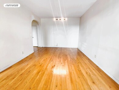 Brady Court unit 621, Bronx, NY 10462 - photo 5