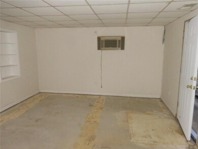 4124 Wilson St, Whitehall, PA 18052 - photo 2