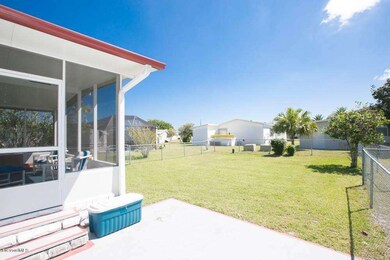 1108 Oriole - Fenced Back Yard
