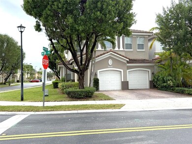 10802 NW 84th Ln, Doral, FL 33178 - photo 3