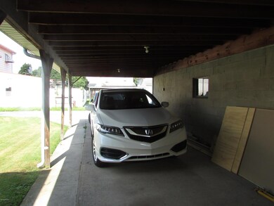 634 Washington St, Berwick, PA 18603 - photo 7