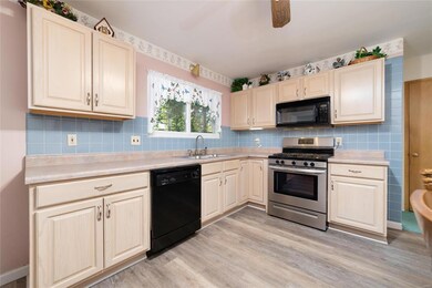 2645 Mockingbird Ln, Florissant, MO 63031 - photo 7