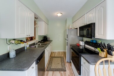 6 Meadowbrook Ln, Palmer, MA 01069 - photo 5