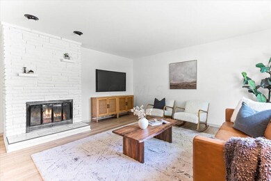 4611 Julian Dr, Columbus, OH 43227 - photo 4