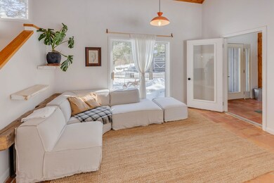 Direct access from 1 car garage