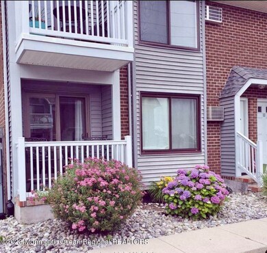 1382 Ocean Ave A9 Exterior