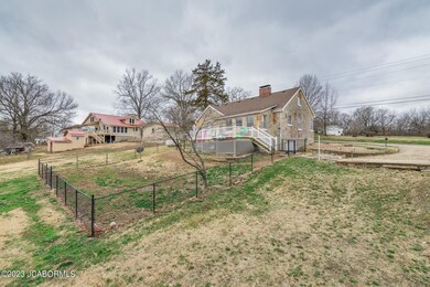 3209 Main St Lohman-05