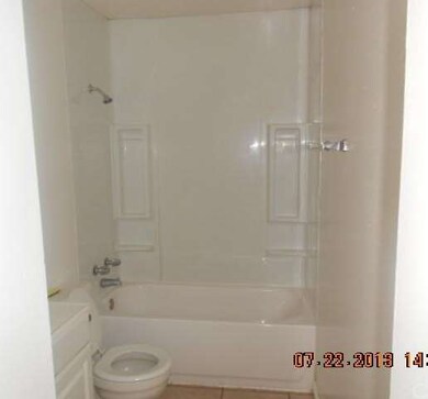 12246 Carnation Ln unit A, Moreno Valley, CA 92557 - photo 6